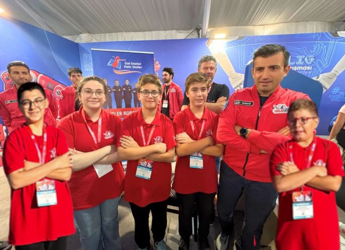 Robolig Yar��mas� �stanbul Birincisiyiz